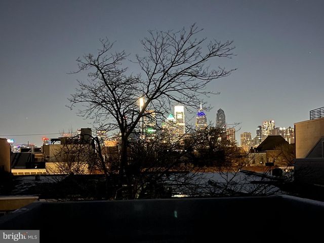 1929 TITAN ST, Philadelphia, PA 19146