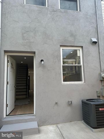 1929 TITAN ST, Philadelphia, PA 19146