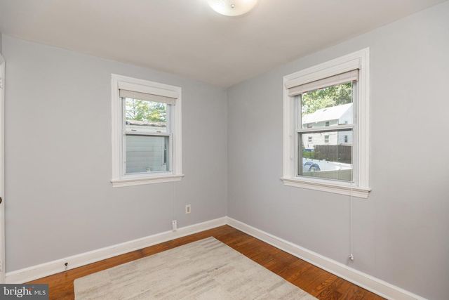 105 LAUREL LN, Wilmington, DE 19804