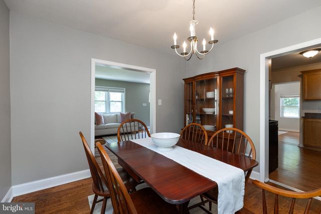 105 LAUREL LN, Wilmington, DE 19804