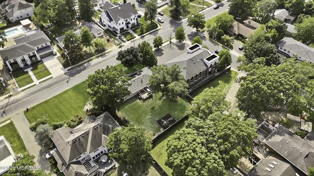 1433 14th Street, Lakewood, NJ 08701