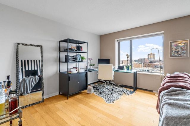 15 S 1st Street A1211, Minneapolis, MN 55401