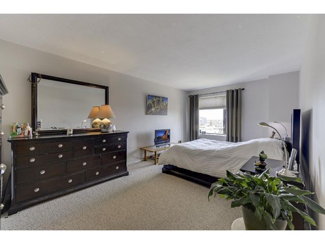 15 S 1st Street A1211, Minneapolis, MN 55401