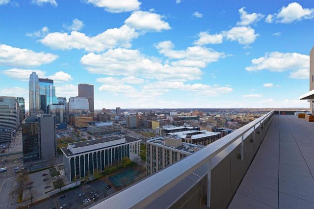 15 S 1st Street A1211, Minneapolis, MN 55401