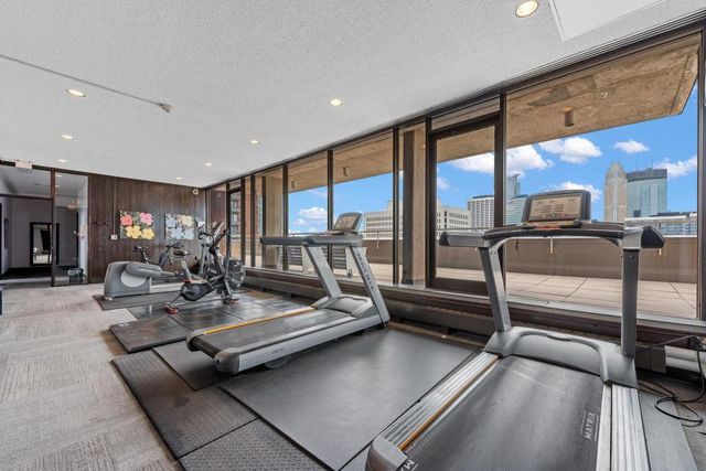 15 S 1st Street A1211, Minneapolis, MN 55401