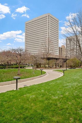 15 S 1st Street A1211, Minneapolis, MN 55401