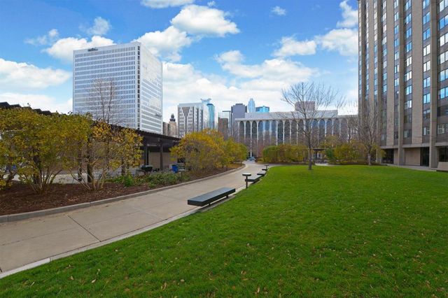 15 S 1st Street A1211, Minneapolis, MN 55401