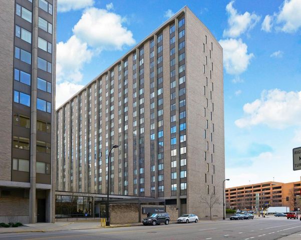 15 S 1st Street A1211, Minneapolis, MN 55401