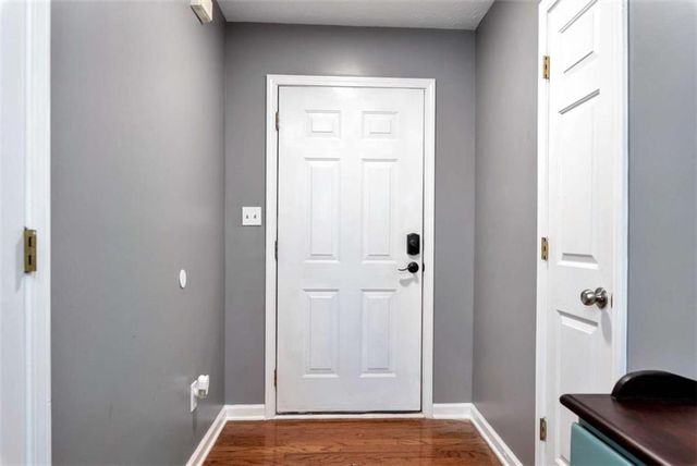 5503 Amber Cove Way, Flowery Branch, GA 30542