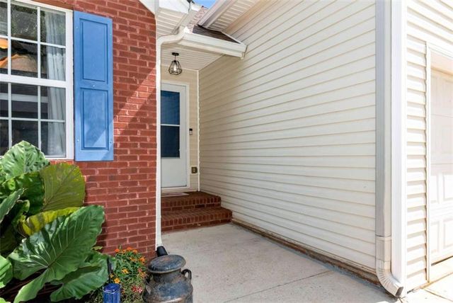 5503 Amber Cove Way, Flowery Branch, GA 30542