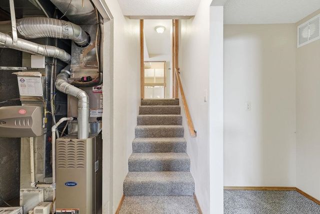 6004 W Wind River Dr, Spokane, WA 99208