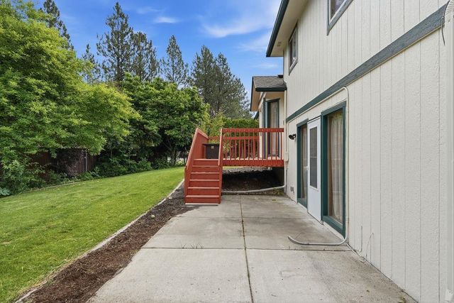 6004 W Wind River Dr, Spokane, WA 99208