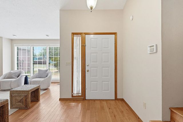 6004 W Wind River Dr, Spokane, WA 99208