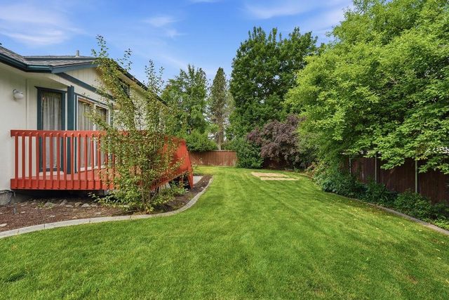 6004 W Wind River Dr, Spokane, WA 99208