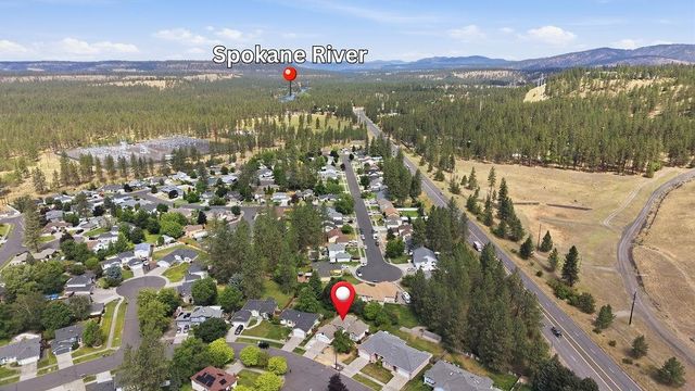 6004 W Wind River Dr, Spokane, WA 99208