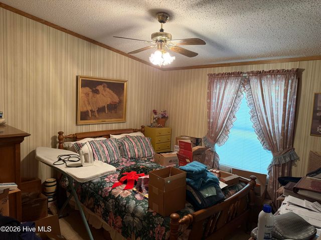 245 Lake Drive SW, Supply, NC 28462