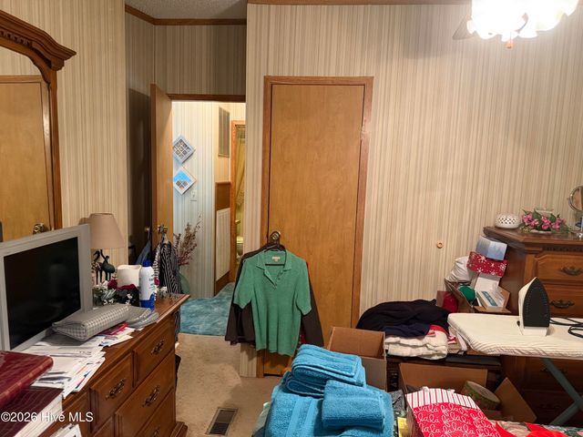 245 Lake Drive SW, Supply, NC 28462