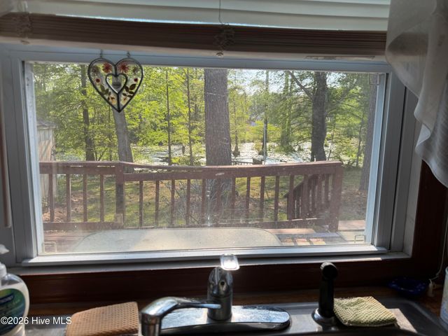 245 Lake Drive SW, Supply, NC 28462