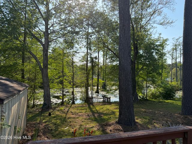 245 Lake Drive SW, Supply, NC 28462