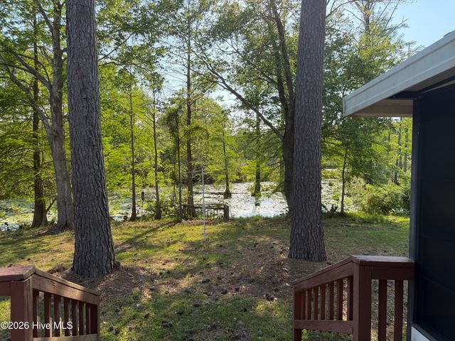 245 Lake Drive SW, Supply, NC 28462