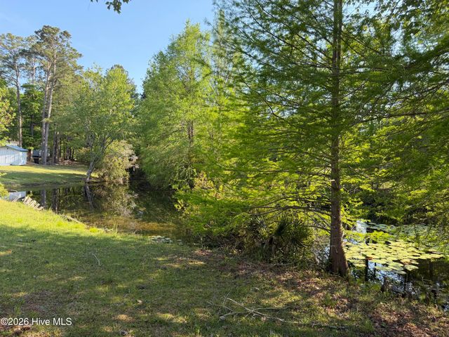 245 Lake Drive SW, Supply, NC 28462