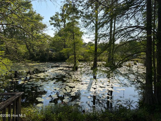 245 Lake Drive SW, Supply, NC 28462