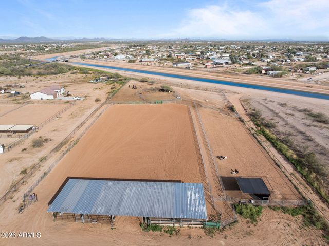 21015 W White Feather Lane, Wittmann, AZ 85361