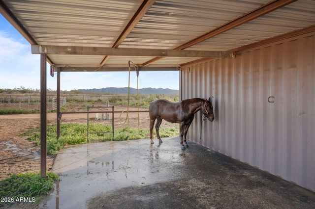 21015 W White Feather Lane, Wittmann, AZ 85361