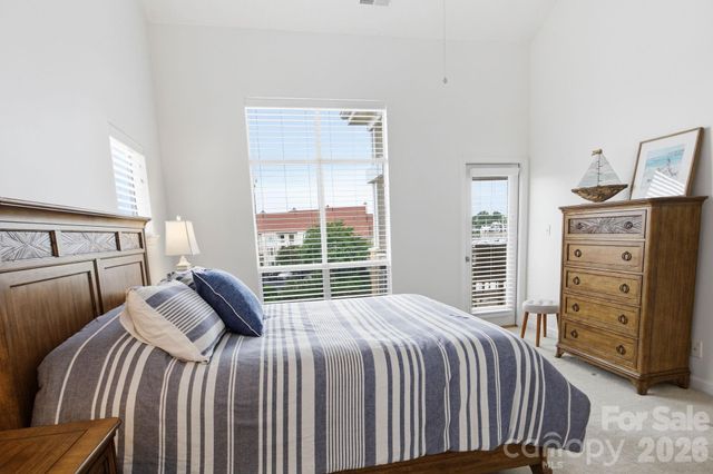 18009 Kings Point Drive I, Cornelius, NC 28031