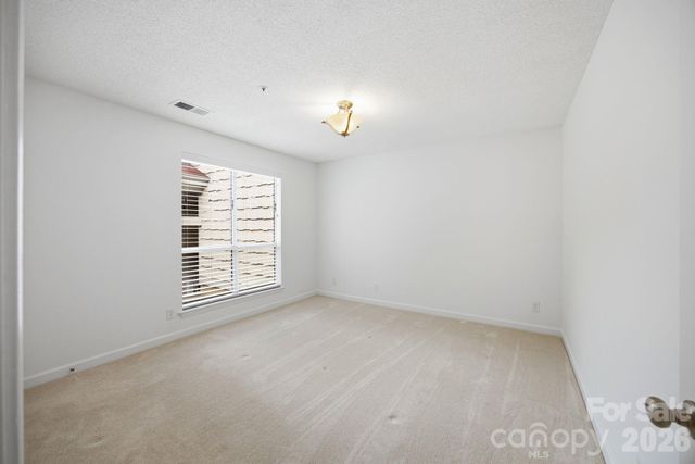 18009 Kings Point Drive I, Cornelius, NC 28031