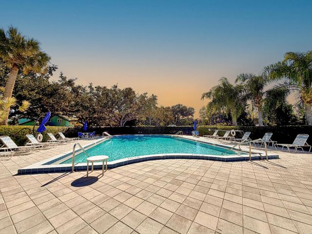 6206 S River Run Drive, Sebastian, FL 32958