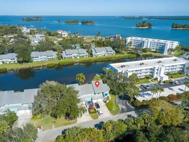 6206 S River Run Drive, Sebastian, FL 32958