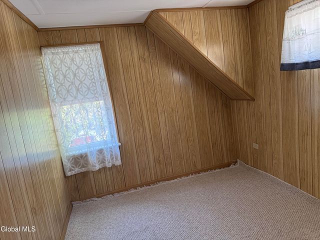 35 Cornell Street, Schenectady, NY 12304