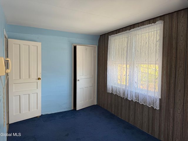 35 Cornell Street, Schenectady, NY 12304
