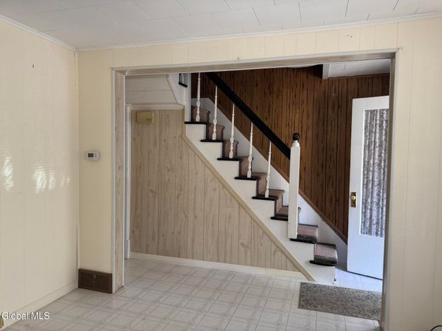 35 Cornell Street, Schenectady, NY 12304
