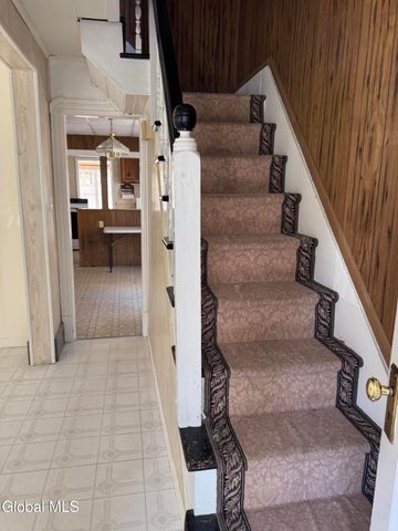 35 Cornell Street, Schenectady, NY 12304