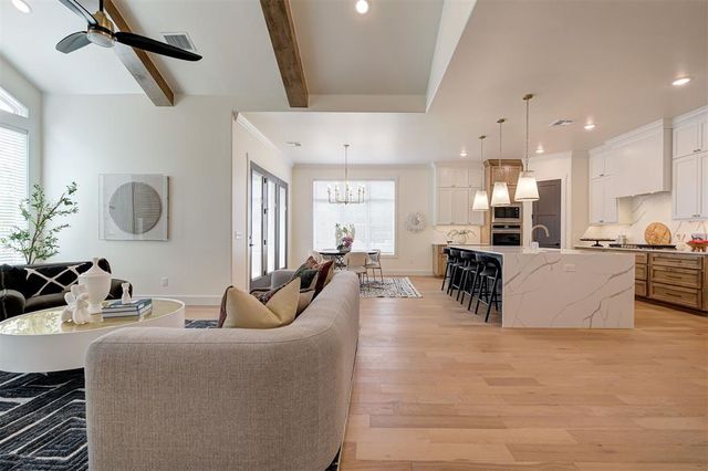 3400 Bourgogne Street, Edmond, OK 73034