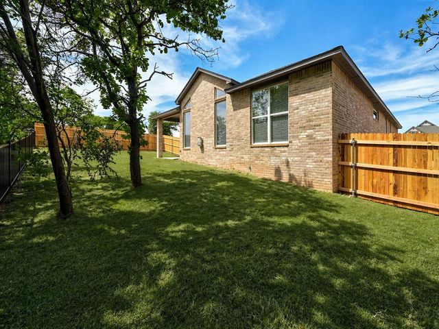 3400 Bourgogne Street, Edmond, OK 73034