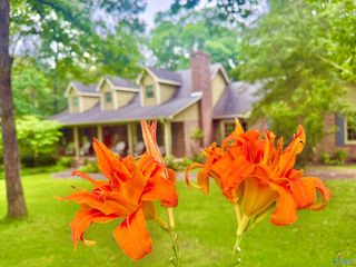 243 Lynnwood Circle, Decatur, AL 35603