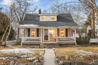 29 Richmond Avenue, Amityville, NY 11701