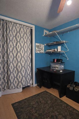 3522 NW 193rd St, Miami Gardens, FL 33056