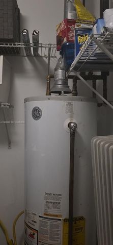 3522 NW 193rd St, Miami Gardens, FL 33056