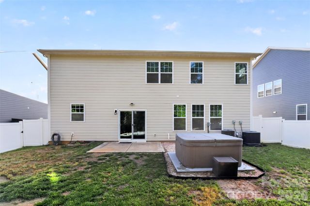 1212 Englewood Drive, Lake Wylie, SC 29710