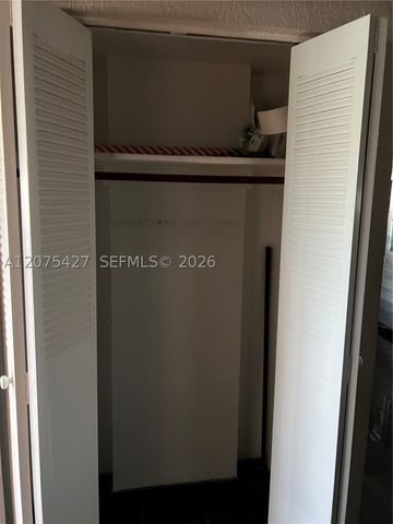 1465 NE 123rd St 515, North Miami, FL 33161