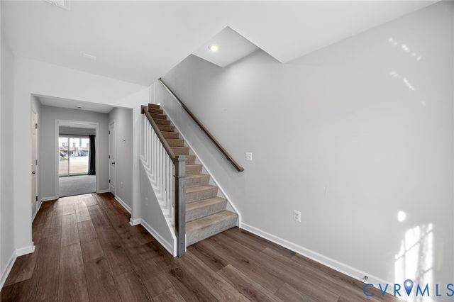 636 Mccormick Farm Dr, Glen Allen, VA 23060