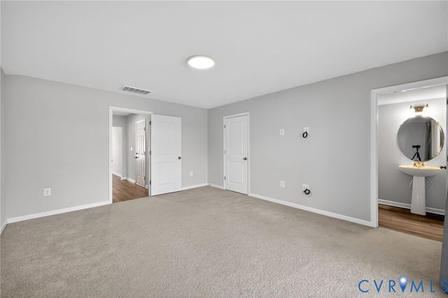 636 Mccormick Farm Dr, Glen Allen, VA 23060