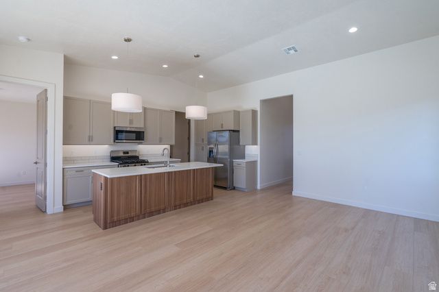 3001 W 570 N, Hurricane, UT 84737