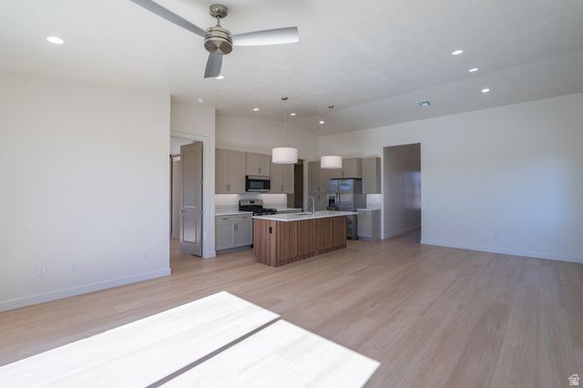 3001 W 570 N, Hurricane, UT 84737