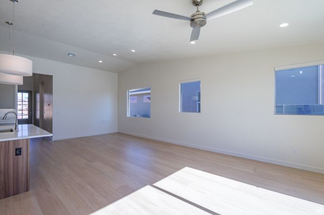 3001 W 570 N, Hurricane, UT 84737