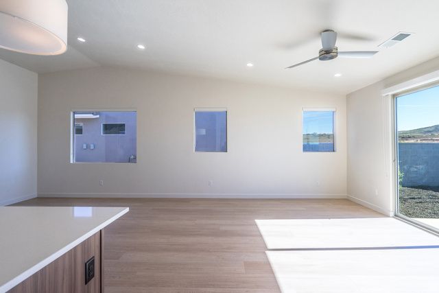 3001 W 570 N, Hurricane, UT 84737